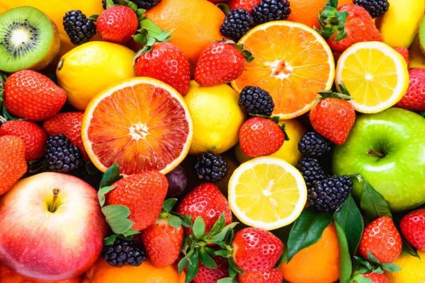 Cho trẻ ăn hoa quả đúng cách và mang lại dinh dưỡng cho cơ thể