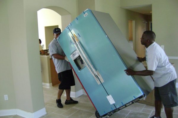 Các mẹo di chuyển tủ lạnh dễ dàng khi chuyển nhà