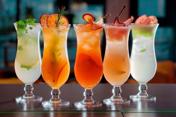 Hướng dẫn làm Cocktail Summer giúp mùa hè thêm mát mẻ